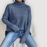 Lorena – Cozy Turtleneck Jumper