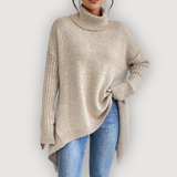 Lorena – Cozy Turtleneck Jumper