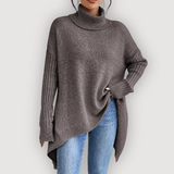 Lorena – Cozy Turtleneck Jumper