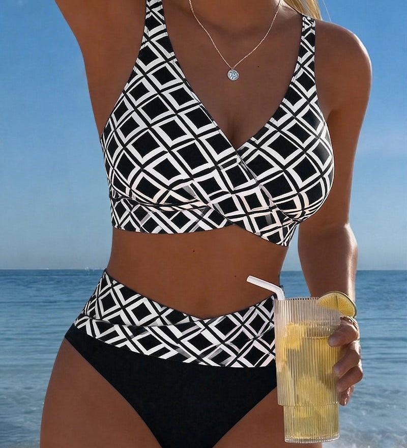 Sydney - Two-Piece Bikini with Cut-Out Bra and Diamond Pattern