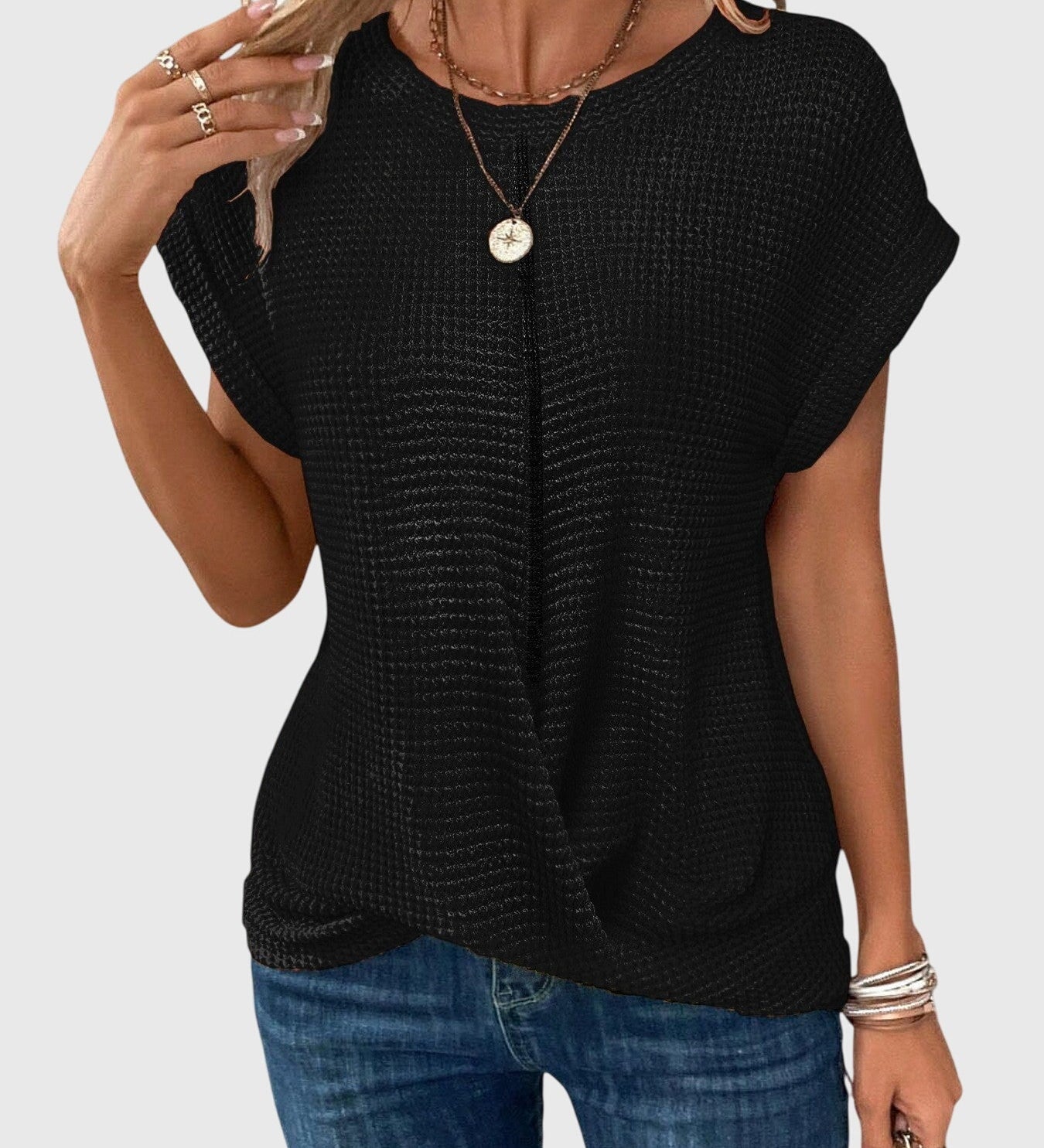 Isa - Elegant Blouse with Crew Neck