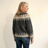 Angela - Vintage Knitted Sweater