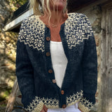 Olivia - Cardigan with Snowflake Print and Buttons
